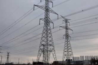 energia electrica in topul scumpirilor in luna decembrie cu aproape 61 cresteri semnificative de preturi si in transportul aerian si cel feroviar 69675f670c2c1