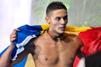 exclusiv jurnalul de sport de la stirile pro tv azi la 2000 david popovici olaroiu ianis hagi mihaela cambei si constantin popovici confesiuni de ziua 697ba828d4520