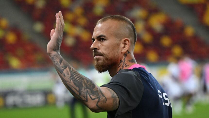 exclusiv primul refuz pentru alibec dupa ce gigi becali a anuntat ca l da afara de la fcsb nu ii da nimeni banii aia 6973afecb76ca