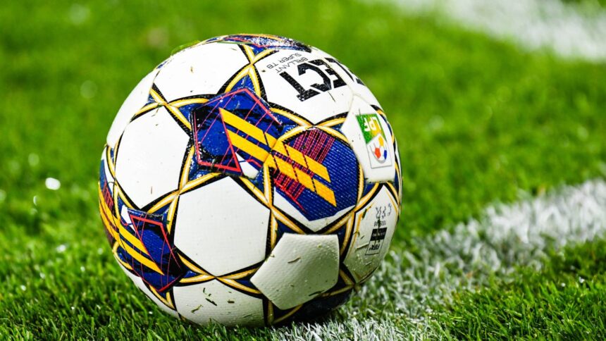 exclusiv schimba strategia la mijlocul drumului echipa din superliga care pregateste plecari pe banda rulanta antrenorul e foarte suparat 695f859395383