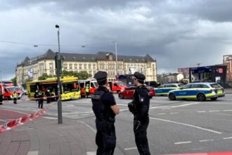 femeia care a injunghiat 15 persoane in gara din hamburg nu va fi judecata penal care este decizia magistratilor 697870c7dc01f