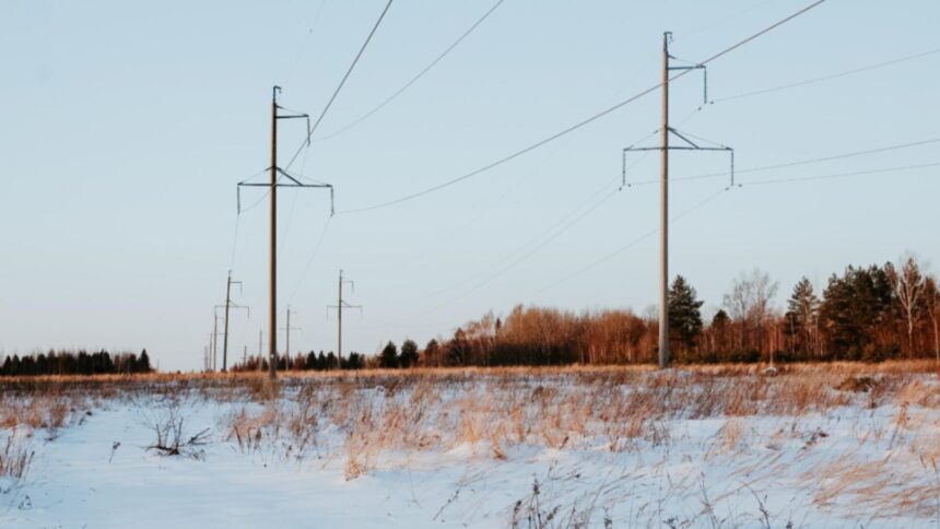 furia vremii loveste romania peste 170 de localitati comune au ramas fara curent 69596f32d3d64