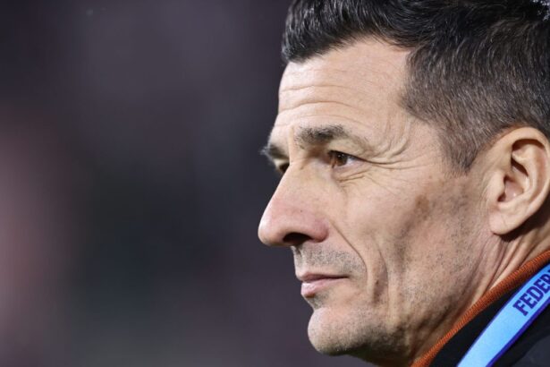 galca pus la zid dupa rapid u cluj n a voie sa faci asta cea mai mare vina a lui 697e69ab4fb5a