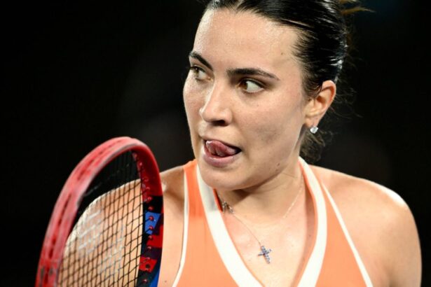 galerie foto gabriela ruse tenis kamikaze in cel mai bun rezultat in australia romanca urca in clasament desi pierde pe mana ei in fata num 69772a602fcdc