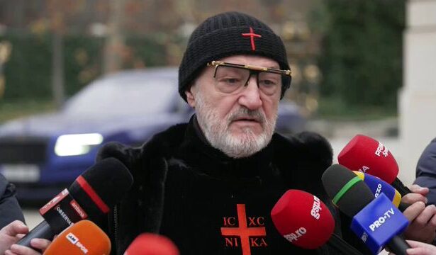 gigi becali a rabufnit patru milioane pe cirjan ne iei de prosti 69694cb39c917