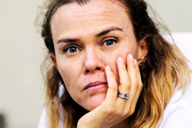 i went no contact with my mother 20 years ago now its everywhere 6972ec0071b92