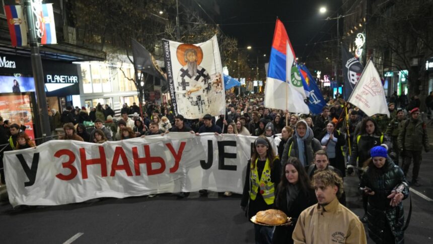 mii de studenti au iesit in strada la belgrad pentru a apara dreptul la educatie si autonomia universitara video 697916fde8c04