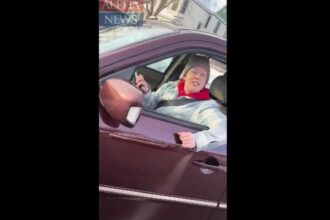 noi imagini cu incidentul din minneapolis momentul impuscaturilor surprins chiar de camera corporala a agentului ice care a deschis focul video 6962981b90c54