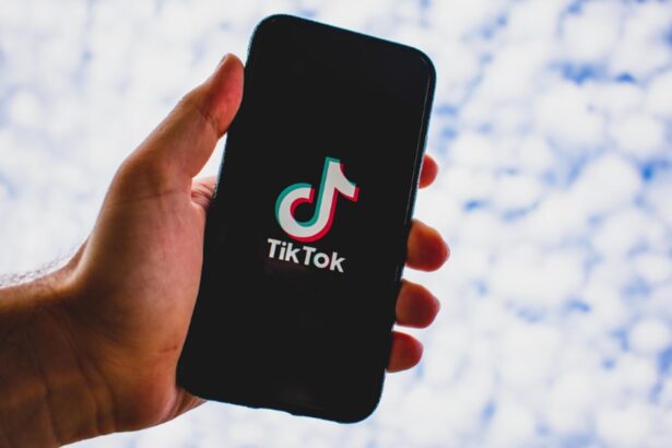 noua provocare de pe tiktok aduce amenzi usturatoare si chiar dosare penale avertismentul ministerului afacerilor interne 696cf1c7d0ce8