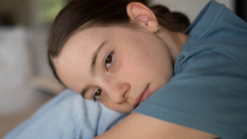 people who grew up watching their parents do these 3 things usually struggle with boundaries as adults 695a97451c025