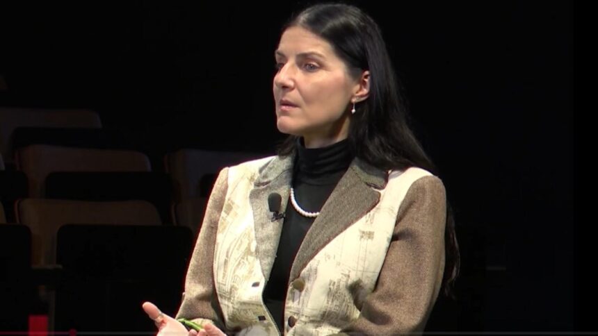 podcasturile realitatea ceva n plus chris simion mercurian face dezvaluiri in premiera video 6975e60f78b47