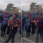 protest la rafinaria petromidia zeci de angajati isi striga nemultumirile 697c6e22b0a0a