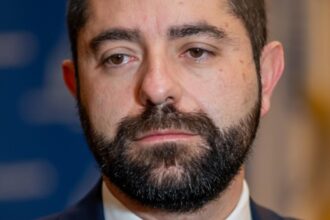 radu burnete omul lui nicusor dan da lectii de diplomatie dupa davos trebuie sa ne reinventam diplomatia economica 697700b477ab4