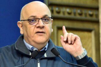 raed arafat pledeaza pentru limitarea accesului copiilor la retelele sociale nu este vorba despre cenzura ci despre protectia sanatatii mintale 697de57019ab5