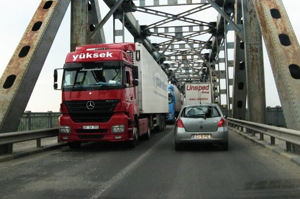 reincep lucrarile pe podul prieteniei trafic restrictionat intre giurgiu si ruse 695f7574d52c2
