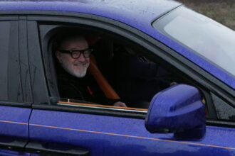 replica lui gigi becali dupa ce charalambous nu a mai rezistat si i a numit pe contestatari papagali 697c612554261