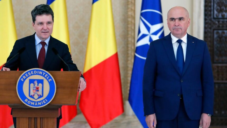 se contureaza suspendarea lui nicusor dan si demisia lui ilie bolojan cate semnaturi s au strans pana in prezent 695b4b3622f0e