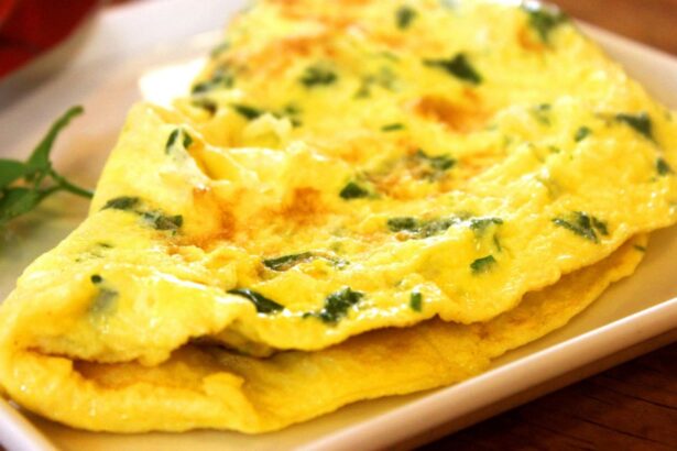 secretul celei mai pufoase omlete ce trebuie sa pui in ea pentru a te bucura de cel mai gustos mic dejun 6977144d58d1c