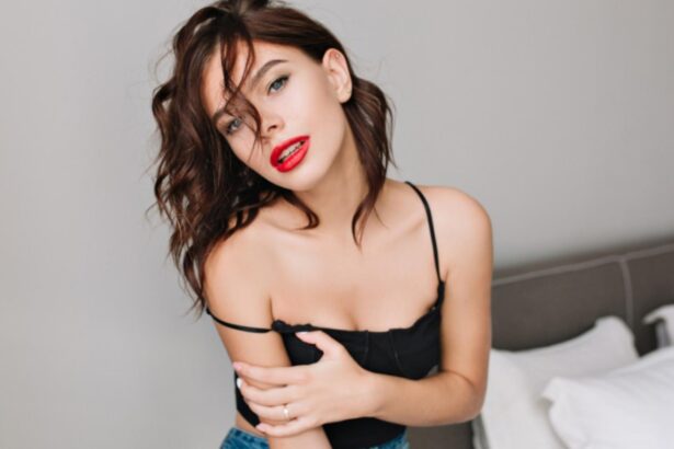 un candidat republican vrea sa introduca o taxa pe pacat cei care produc materiale deochiate vor fi aspru arsi la buzunare 696724fb3a9da