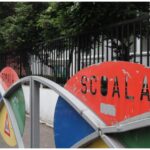 un elev de 13 ani a sarit pe geam de la etajul 1 al unei scoli din mangalia 697a188d49343