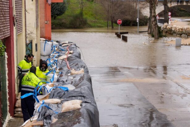alerta pentru romanii din spania cod rosu de vant puternic in comunitatea autonoma valenciana provincia castellan 69902b5a2b266