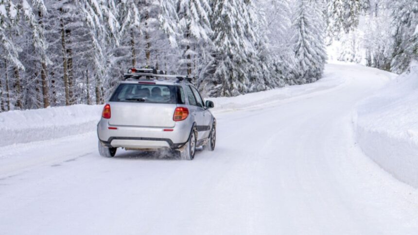 anunt de ultima ora de la infotrafic circulatia a fost reluata partial pe unele drumuri lista completa cu starea drumurilor la aceasta ora 6995a4ca1c2f1