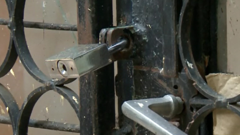 aproape 20 000 de firme au pus lacatul pe usa in 2025 bucuresti si cluj sunt in topul suspendarilor 6980746b3d809