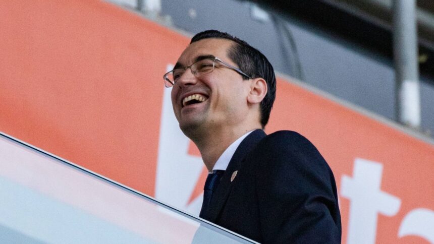 asul din maneca al lui burleanu optiunea surpriza a frf daca lucescu se da la o parte 69833dfaca8d3