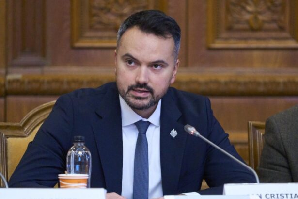 aur cere suspendarea presedintelui dupa neregulile din campanie deputatul fabian radu exista nenumarate suspiciuni asupra integritatii sale 69a1a81c43c56