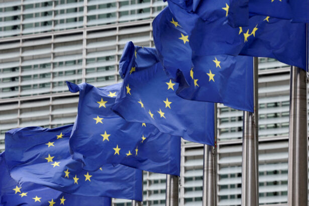 bruxelles pune la bataie aproape 30 de miliarde de euro pentru estul europei romania printre beneficiarii noului program eastinvest 69a007e97cd8a