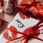 cadouri ideale pentru ziua indragostitilor ce dar sa alegi pentru partener in functie de zodie 69807463b5202