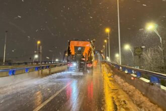 ciprian ciucu cu ochii pe deszapezirile din sectoare primariile au scos pe strazi aproape 400 de utilaje 6998d7eb6ec4c