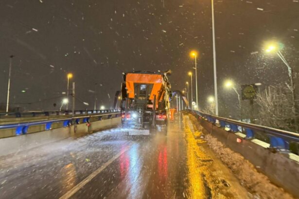 ciprian ciucu cu ochii pe deszapezirile din sectoare primariile au scos pe strazi aproape 400 de utilaje 6998d7eb6ec4c