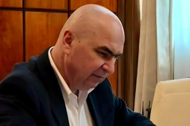 cristoiu face praf strategia lui bolojan asumarea raspunderii este un abuz ordonantele de urgenta reprezinta abuzul maxim 699f22273c620