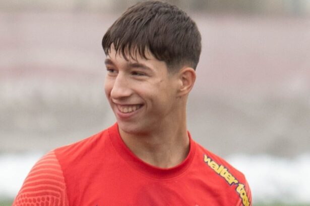 david popa pestisorul de aur al lui becali cat valoreaza pustiul care a dat golul fabulos de la craiova 698e4e1003143