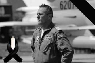 doliu urias in aviatia romana a murit comandorul valentin deditoiu 69846fd819431