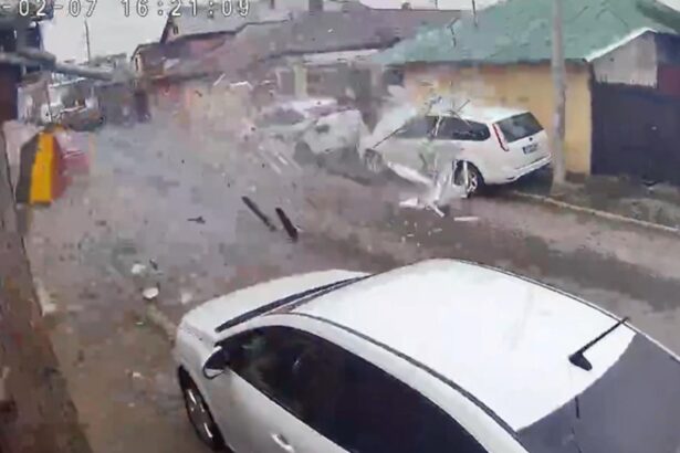 exclusiv momentul exploziei din capitala imagini socante video 698772f43c807