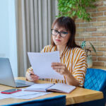 factura pentru veniturile din drepturi de autor dda cand se emite si cum se calculeaza contributiile in 2026 6981ae618b968