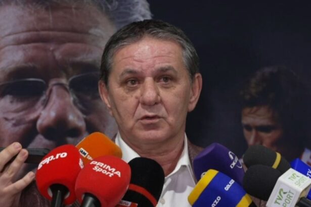 fcsb ajutata de arbitri sa intre in play off marius lacatus a raspuns transant 6990623175aaa