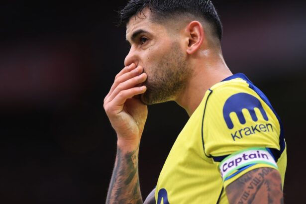 ii vei lua banderola lui romero raspunsul lui thomas frank dupa suspendarea usturatoare primita de capitanul lui tottenham 698845a2a0fc6