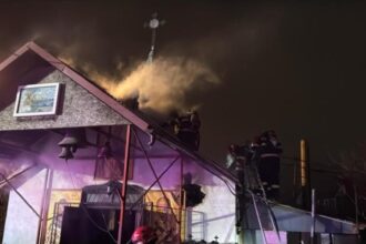 incendiu izbucnit la o biserica din tulcea mobilier si icoane distruse de incendiu 6980580bc7746