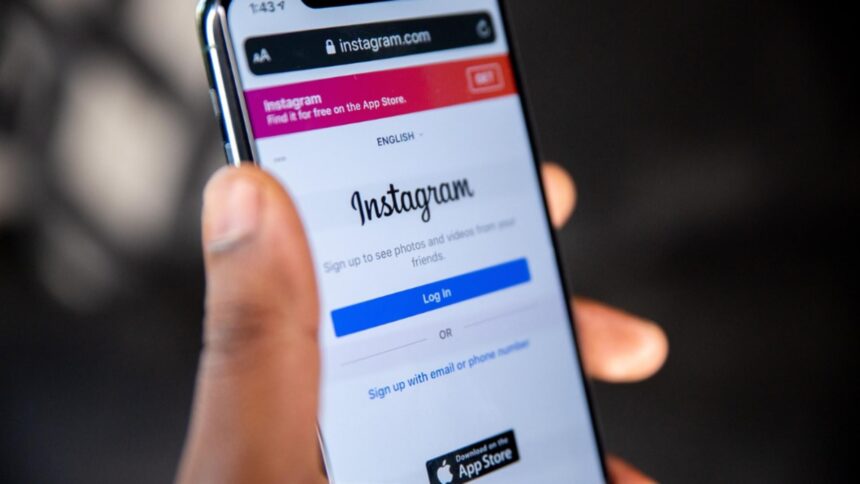 instagram introduce alerte pentru parinti atunci cand adolescentii cauta informatii despre sinucidere 69a0a02eb58cc