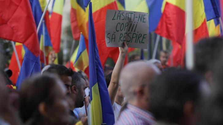 maine romanii spun stop austeritatii protest de amploare in intreaga tara impotriva masurilor lui bolojan 698c40650e2fd