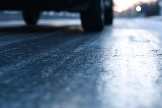 mare atentie soferi circulatia pe un tronson din dn 28 iasi albita este oprita din cauza poleiului 69862794f0c54