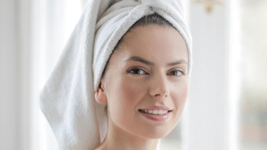 masti faciale pentru inviorarea tenului obosit si cu laxitate ridicata sunt naturale si pot fi aplicate pe fata inainte de culcare 699c4dd39e69c