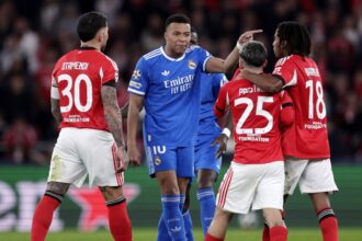 mbappe scut in jurul lui vinicius numarul 25 de la benfica nu merita sa mai joace in champions league de 5 ori l a numit maimuta eu l am auzit 699562ffd7457