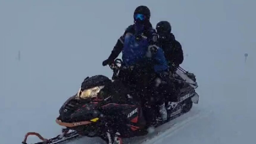 misiune contracronometru in prahova jandarmii montani au intervenit in sprijinul a doi schiori rataciti din cauza cetii 6994aead2cd46