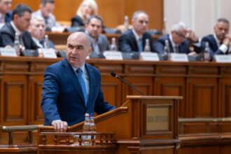 motiunea de cenzura la raport are opozitia numarul necesar de voturi pentru a darama guvernul 699b01e759ce2