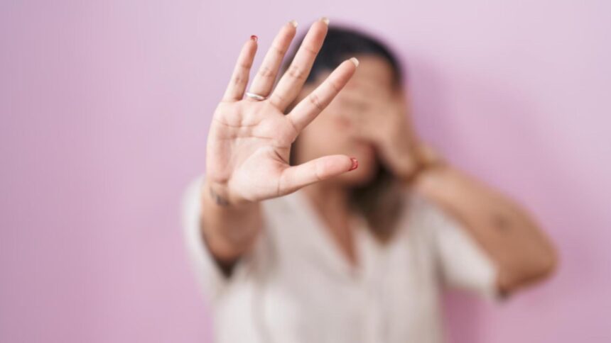 onu avertizeaza violenta impotriva femeilor a devenit o urgenta mondiala 50 000 de decese in 2024 69a1b298690d3