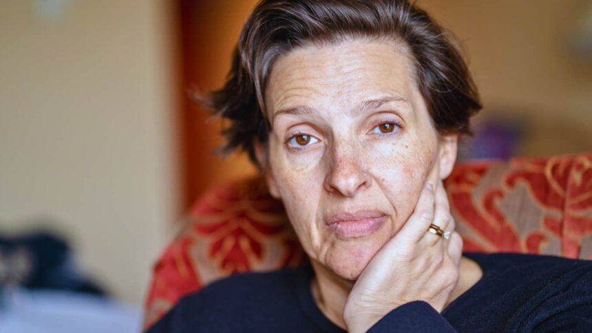 parents who use these 12 phrases to control their adult kids often end up pushing them away for good 6998f03b8484e